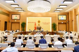 Phiên họp thứ 25 của Ủy ban thường vụ Quốc hội xem xét, quyết định thành lập một số Thị trấn của tỉnh Bình Dương và tỉnh Hà Tĩnh. Ảnh: quochoi.vn