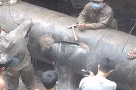 Một vụ vỡ đường ống nước sông Đà