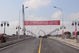 Lễ thông xe kỹ thuật cầu vượt sông Tam Bạc, Hải Phòng