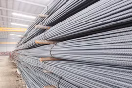 Thép Trung Quốc “lách luật” – Bộ tài chính đề xuất đánh thuế