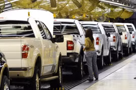 Ôtô Thái Lan ùn ùn nhập vào Việt Nam