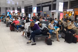 Hủy hoặc chậm chuyến bay hơn 4 giờ, hãng hàng không phải bồi thường cho hành khách