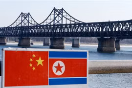 Cầu bắc qua sông Áp Lục, khu vực biên giới Trung Quốc-Triều Tiên. (Nguồn: AFP)