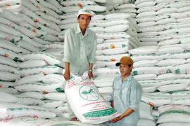 Tồn kho hơn 400.000 tấn đường