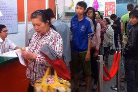 Nhiều hãng xe tăng giá vé Tết hơn 100%