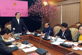 Bí thư Thành ủy Hà Nội Hoàng Trung Hải yêu cầu người đứng đầu các cơ quan, đơn vị chỉ đạo cán bộ chấp hành nghiêm kỷ cương hành chính ngay từ những ngày đầu năm mới, đồng thời xử lý nghiêm cán bộ “trốn việc” đi lễ hội.