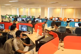 Năm 2015 cả nước có gần 19.300 doanh nghiệp đang hoạt động kinh doanh, phân phối sản phẩm, dịch vụ CNTT với gần 102.000 lao động. Ảnh minh hoạ: Internet