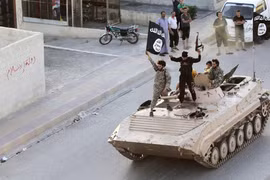 Nhóm Nhà nước Hồi giáo (IS) tự xưng cũng có đại diện họp bàn tương lai của Syria. Ảnh: Reuters