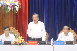 Phó Thủ tướng Trương Hòa Bình làm việc với lãnh đạo tỉnh Quảng Nam hôm 10-7 Ảnh: THANH HOÀI