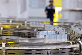 Nợ thuế, TH Truemilk bị dừng làm thủ tục hải quan trên toàn quốc