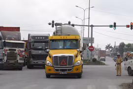 Doanh thu đường cao tốc Hà Nội - Hải Phòng sẽ tăng mạnh do hạn chế phương tiện lưu thông trên Quốc lộ 5 Ảnh: Trọng Đức