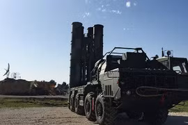 Hệ thống tên lửa phòng không tối tân S-400