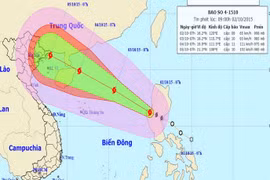 Dự báo đường đi của bão số 4, cập nhật lúc 9 giờ ngày 2.10 - Trung tâm Dự báo khí tượng thủy văn T.Ư
