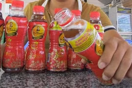 "Xử" xong vụ NumbeOner "có ruồi", Dr. Thanh của Tân Hiệp Phát lại...có cặn