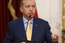 Tổng thống Thổ Nhĩ Kỳ Recep Tayyip Erdogan nói nước này không tham gia trung tâm thông tin do bốn nước: Iraq, Iran, Syria, Nga thành lập. Ảnh: Reuters