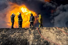 Máy bay lạ tấn công phiến quân IS ở Libya 