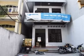 Kho hàng của Tổng công ty CP chuyển phát nhanh Hợp Nhất tại phố Đặng Văn Ngữ (quận Đống Đa, Hà Nội)