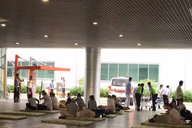Diễn tập xử trí, thăm khám, phân luồng các nạn nhân trong tình huống ngộ độc giả định.