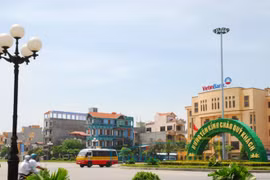 Thủ tướng phê chuẩn nhân sự 2 tỉnh Hưng Yên và Hậu Giang