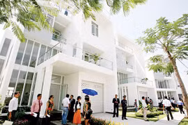 Nhà đầu tư ngoại rục rịch hành động