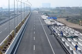 Giai đoạn 2016-2020 ngành giao thông dự kiến sẽ đầu tư thêm hơn 1.500 km đường cao tốc. (Ảnh minh họa: KT)