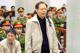 Ông Phùng Đình Thực tại phiên tòa sơ thẩm. Ảnh: TTXVN