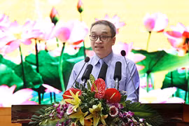 Thứ trưởng Bộ TT&TT Phan Tâm phát biểu tại Hội nghị