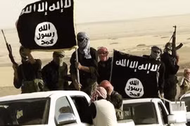 Các tay súng IS ở Syria (ảnh: Daily Express)