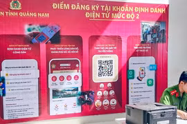 Điểm đăng ký tài khoản định danh điện tử mức độ 2 tại Cảng hàng không Chu Lai (Quảng Nam). (Ảnh: N.VỊNH)