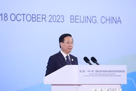 Chủ tịch nước Võ Văn Thưởng dự và phát biểu tại phiên họp cấp cao với chủ đề “Kinh tế số - Động lực mới của tăng trưởng”. (Ảnh: Thống Nhất/TTXVN)