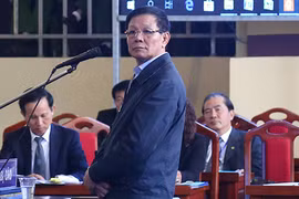 Bị cáo Phan Văn Vĩnh. Ảnh: Phạm Dự.
