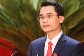 Ông Phạm Văn Thành sinh năm 1978, trình độ chuyên môn Kỹ Sư xây dựng cầu đường, Thạc sỹ Quản lý dự án đầu tư xây dựng. Ảnh: quangninh.gov.vn.