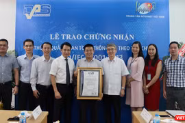 VNNIC tiếp tục duy trì và mở rộng phạm vi chứng nhận Hệ thống quản lý An toàn thông tin theo tiêu chuẩn ISO/IEC 27001:2013.