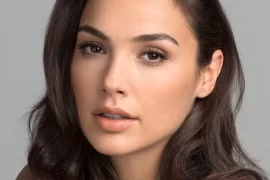 Hoa hậu, người mẫu, diễn viên người Israel Gal Gadot. Ảnh: Elle.
