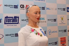 Robot Sophia tại Triển lãm Quốc tế về Công nghiệp 4.0