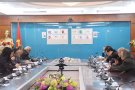 Toàn cảnh cuộc họp.