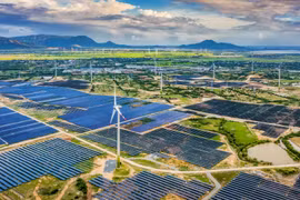 TNPower đầu tư vào cả 4 mảng điện mặt trời, điện gió, điện khí và thủy điện (Ảnh minh họa - Nguồn: Internet)