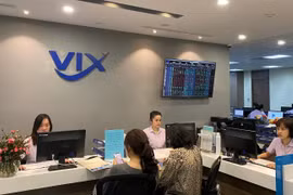 VIX lãi hơn 240 tỉ đồng từ tự doanh chứng khoán