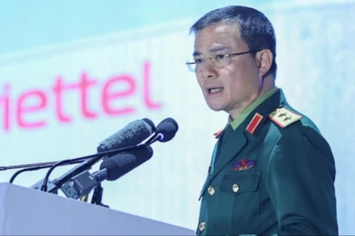 Trung tướng Tào Đức Thắng cho biết Viettel sẽ bắt tay ngay vào triển khai dự án để sản xuất thử nghiệm vào năm 2027.