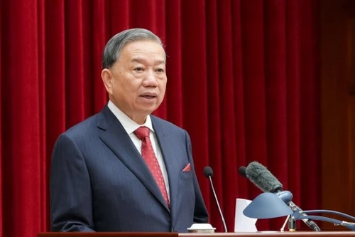 Trung ương giới thiệu nhân sự tham gia Bộ Chính trị khóa mới