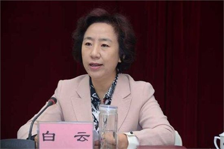 Trưởng ban Mặt trận thống nhất tỉnh Sơn Tây Bạch Vân.