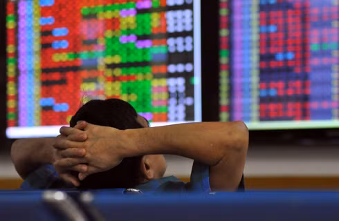  9 quyết định xử phạt hành chính trong tháng 1/2015 về hành vi vi phạm giao dịch chứng khoán