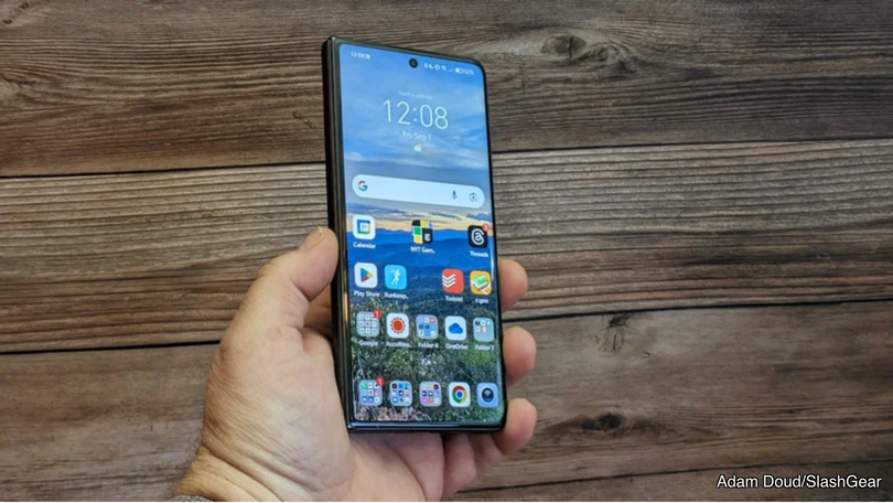 Smartphone gập 7.png