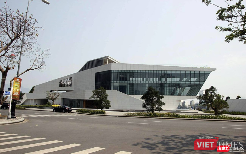 Nhà hàng bến du thuyền tại khu vực phía nam cảng sông Hàn tại Đà Nẵng đang thực hiện thủ tục để thu hồi