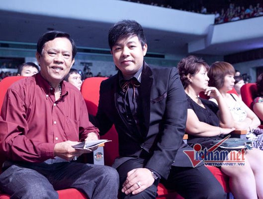 4 đời vợ, “Vua nhạc sến” Việt đang sống cô độc, bệnh tật ảnh 1 4 đời vợ, “Vua nhạc sến” Việt đang sống cô độc, bệnh tật ảnh 1