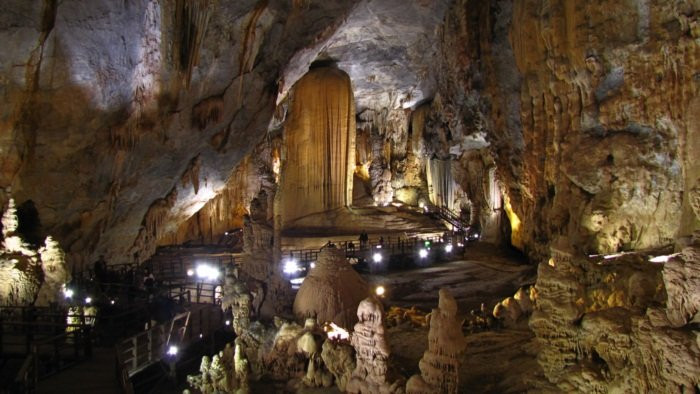 Vẻ đẹp kỳ thú bên trong hang Sơn Đoòng ảnh 3 Vẻ đẹp kỳ thú bên trong hang Sơn Đoòng ảnh 3