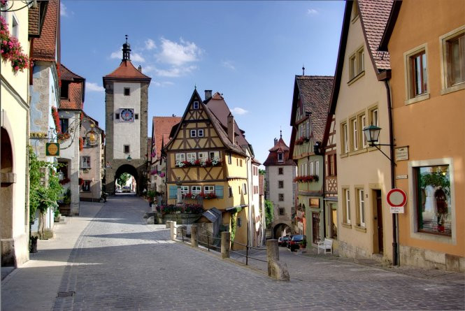 Con đường chính ở thành phố Rothenburg - Ảnh: wordpress