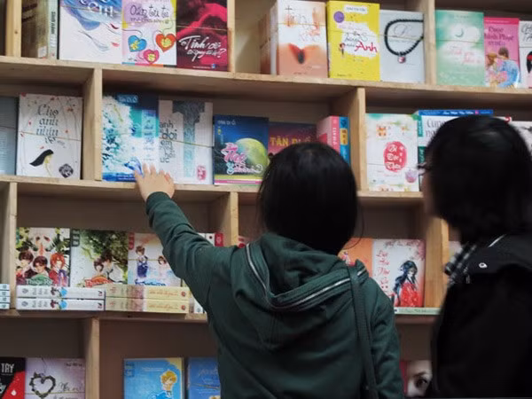 Giới trẻ vẫn rất "say" tiểu thuyết ngôn tình