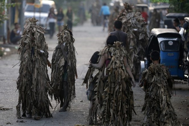 Lễ hội mang đậm bản sắc văn hóa làng Bibiclat - Ảnh: AP