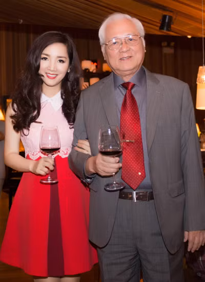 Giáng My thừa hưởng gen hoạt động nghệ thuật từ bố mẹ. Bố chị là đạo diễn còn mẹ chị là giảng viên âm nhạc.